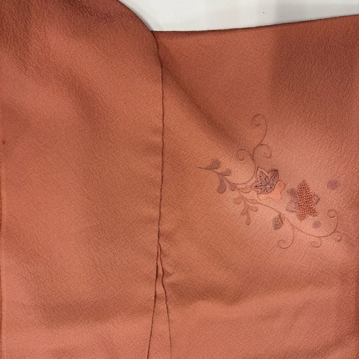 【庫存清倉】訪問服 身長173cm 袖長67cm M 未仕立 花唐草紋 楓刺繡 漸層 鮭粉色 純蠶絲 美品 名品級