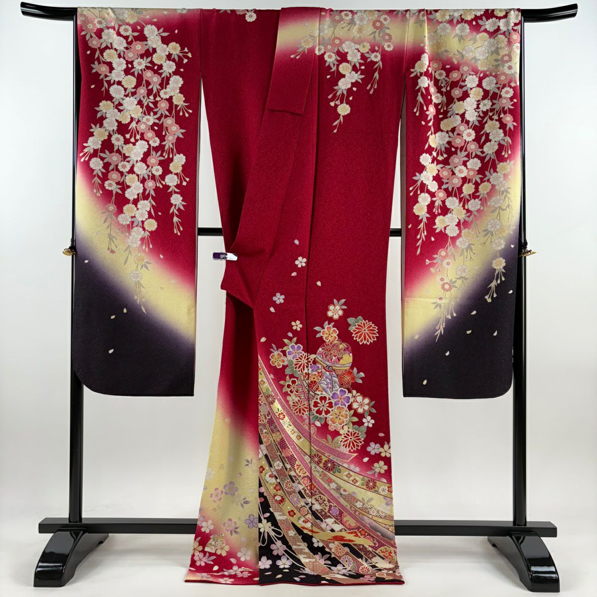 【庫存清倉】振袖禮服 身長174cm 袖長71cm L 雙層 鞠 櫻花 金銀彩 銀通し 紅 純蠶絲 逸品級