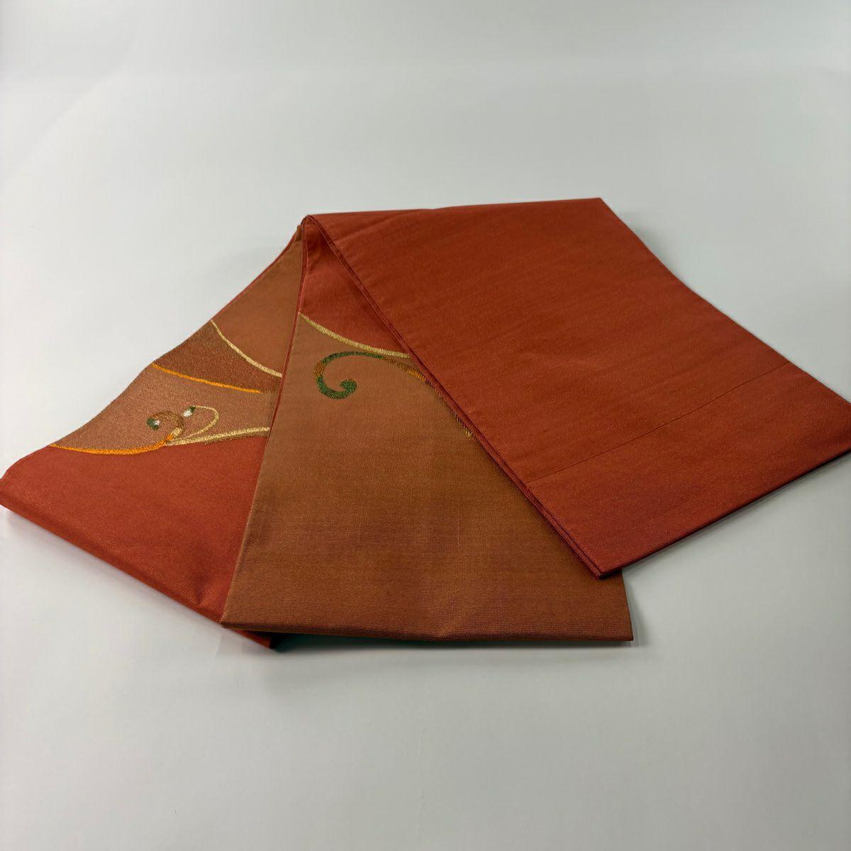 【庫存清倉】 袋帶 美品 秀品級 波頭 金銀絲 茜紅色 大鼓圖案 純蠶絲
