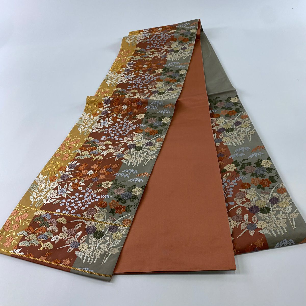 【庫存清倉】 袋帶 美品 秀品級 關西仕立 松樹竹子 秋草 唐織 金絲 茜 紅 六通 純蠶絲