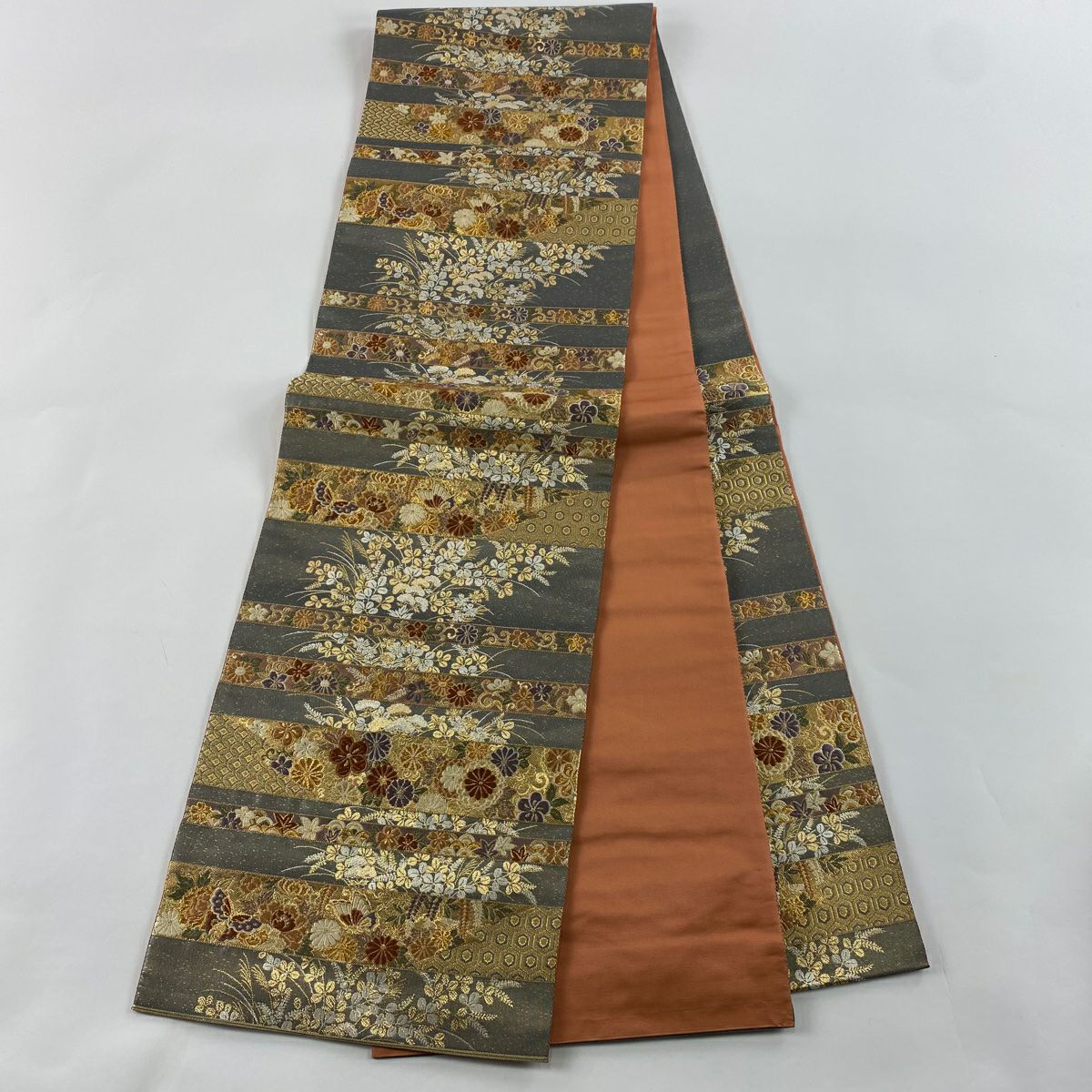 袋帶 美品 秀品級 秋草 蝶 金絲 刺繡 灰 深藍 六通 純蠶絲