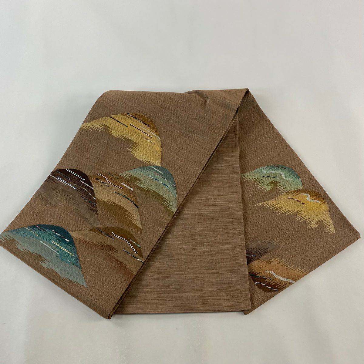 袋帶 美品 秀品級 山並 細金金箔 銀線 茶 お太鼓圖案 純蠶絲