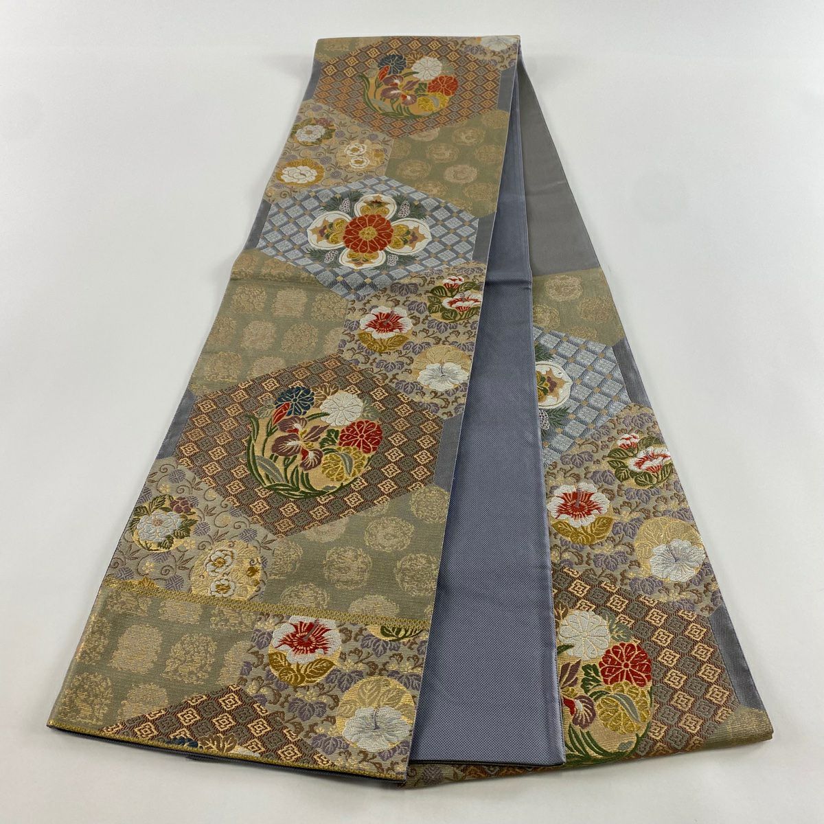 【美品】 袋帶 秀品級 關西仕立 草花紋 紋樣 花菱 金絲 刺繡 青灰 深藍色 六通 純蠶絲