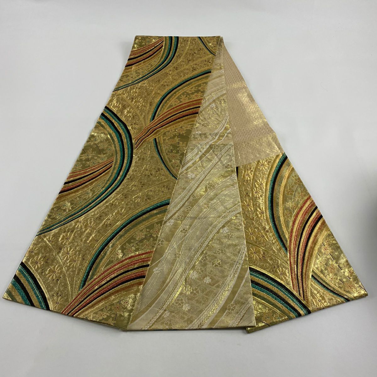 袋帶 秀品級 振袖禮服禮服用 幾何學圖案 草花紋紋 金絲 金金箔 金 六通 純蠶絲