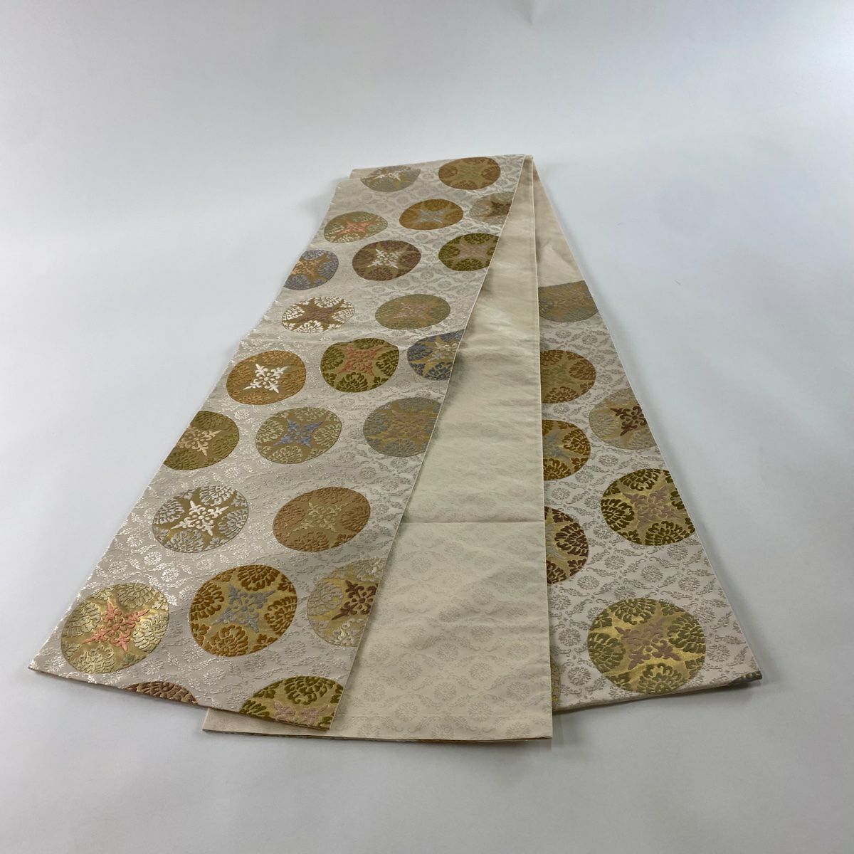 【清倉特賣】 【美品】 袋帶 名品級 圓文 金金箔 奶油色 六通 純蠶絲
