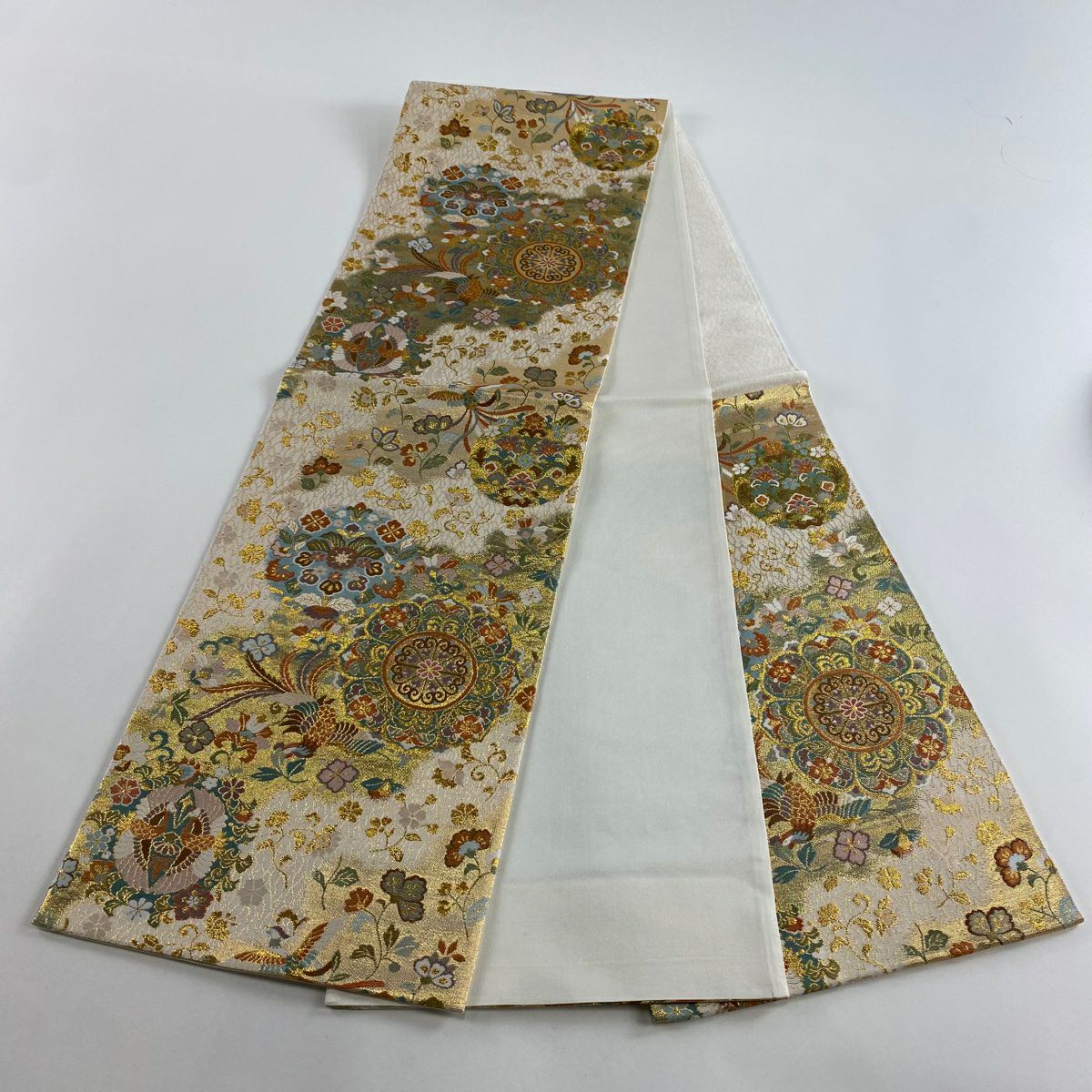 【美品】 袋帶 秀品級 華紋 鳥 金糸 金金箔 奶油 六通 純蠶絲