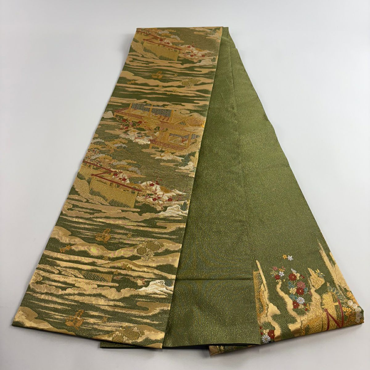 【美品】 袋帶 秀品級 風景 建築 金絲 金金箔 艾草色 大鼓圖案 純蠶絲