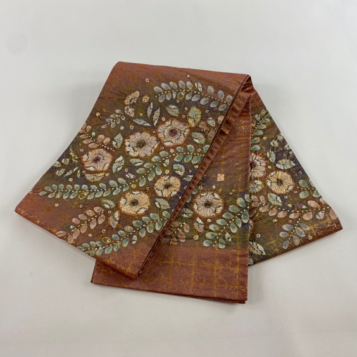 【庫存清倉】 【美品】 袋帶 名品級 附落款 辻花染 金金箔 茜 紅色 お太鼓圖案 純蠶絲