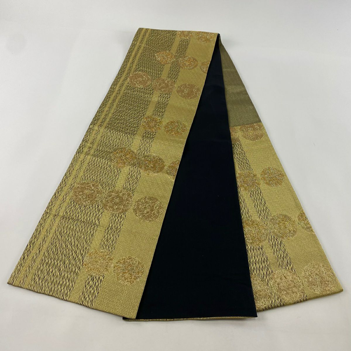 【美品】 袋帶 秀品級 華紋 縞 金金箔 金線 金 六通 純蠶絲