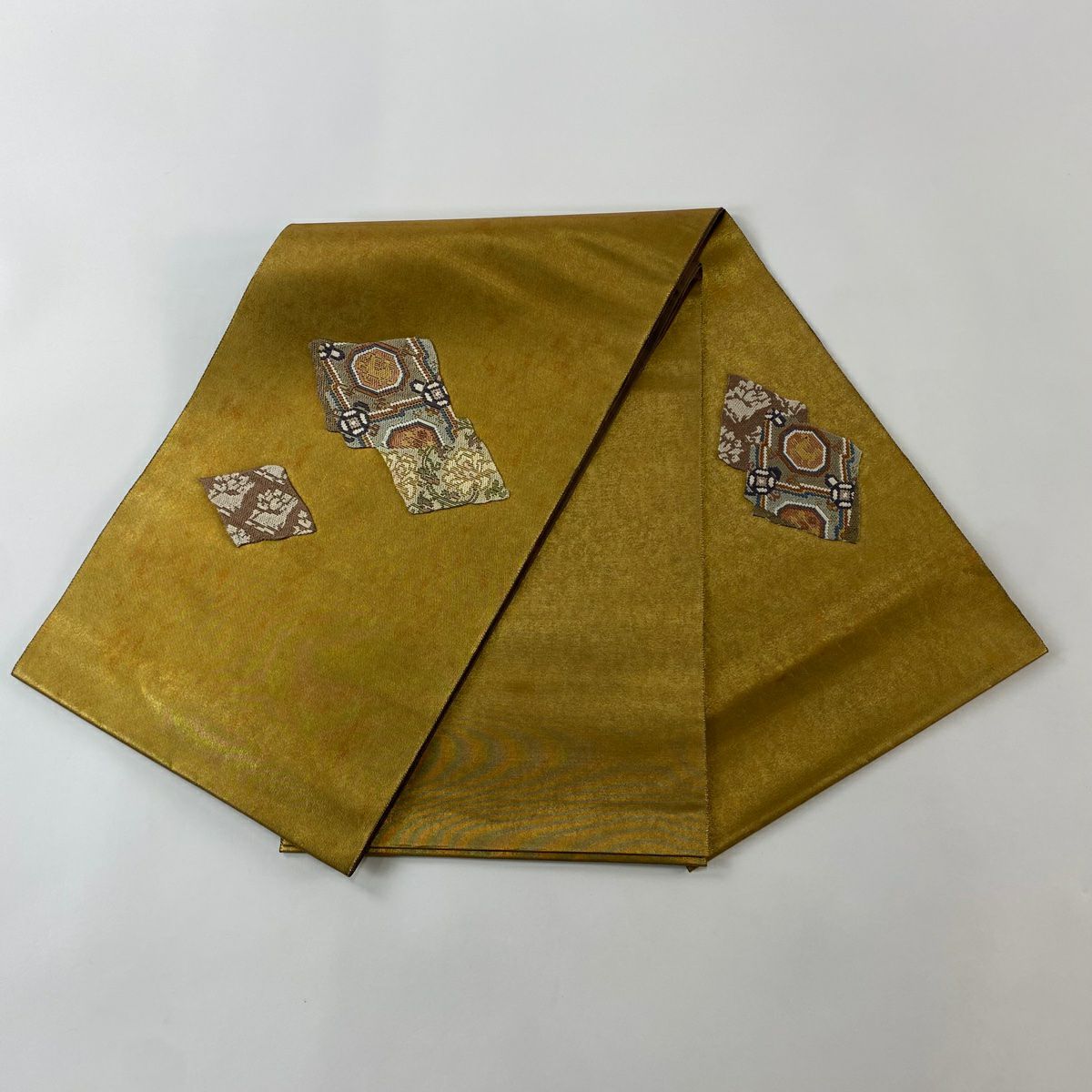 【美品】 袋帶 秀品級 花兔 草花紋紋 金金箔 金色 大鼓圖案 純蠶絲