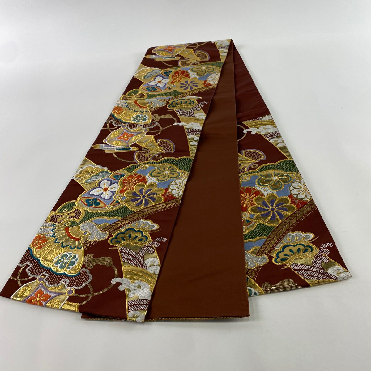【美品】 袋帶 秀品級 寶盡くし 松樹 金絲 金金箔 茶 六通 純蠶絲