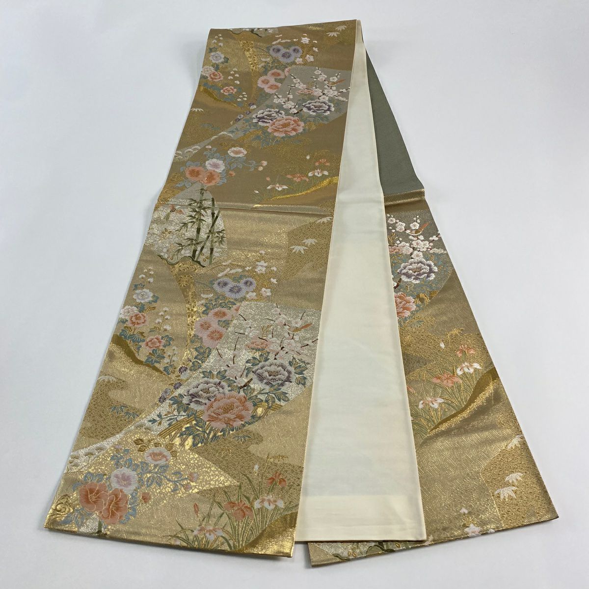 【美品】 袋帶 秀品級 四季草花紋 金絲 金金箔 金 六通 純蠶絲