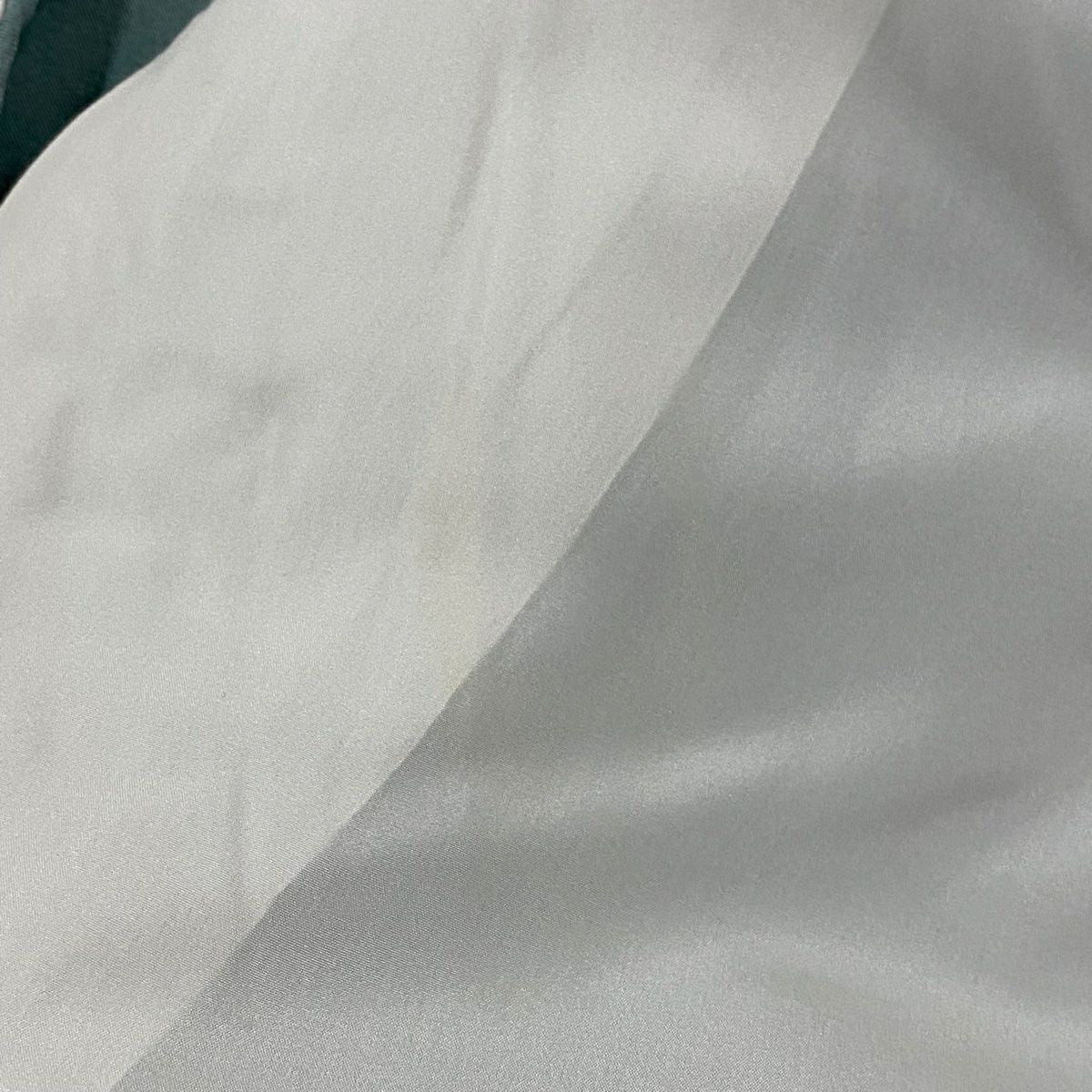 色留袖禮服 身長154.5cm 袖長63cm S 雙層 落款有 草花紋紋 器物紋 漸層 薄綠 純蠶絲 秀品級 一個紋