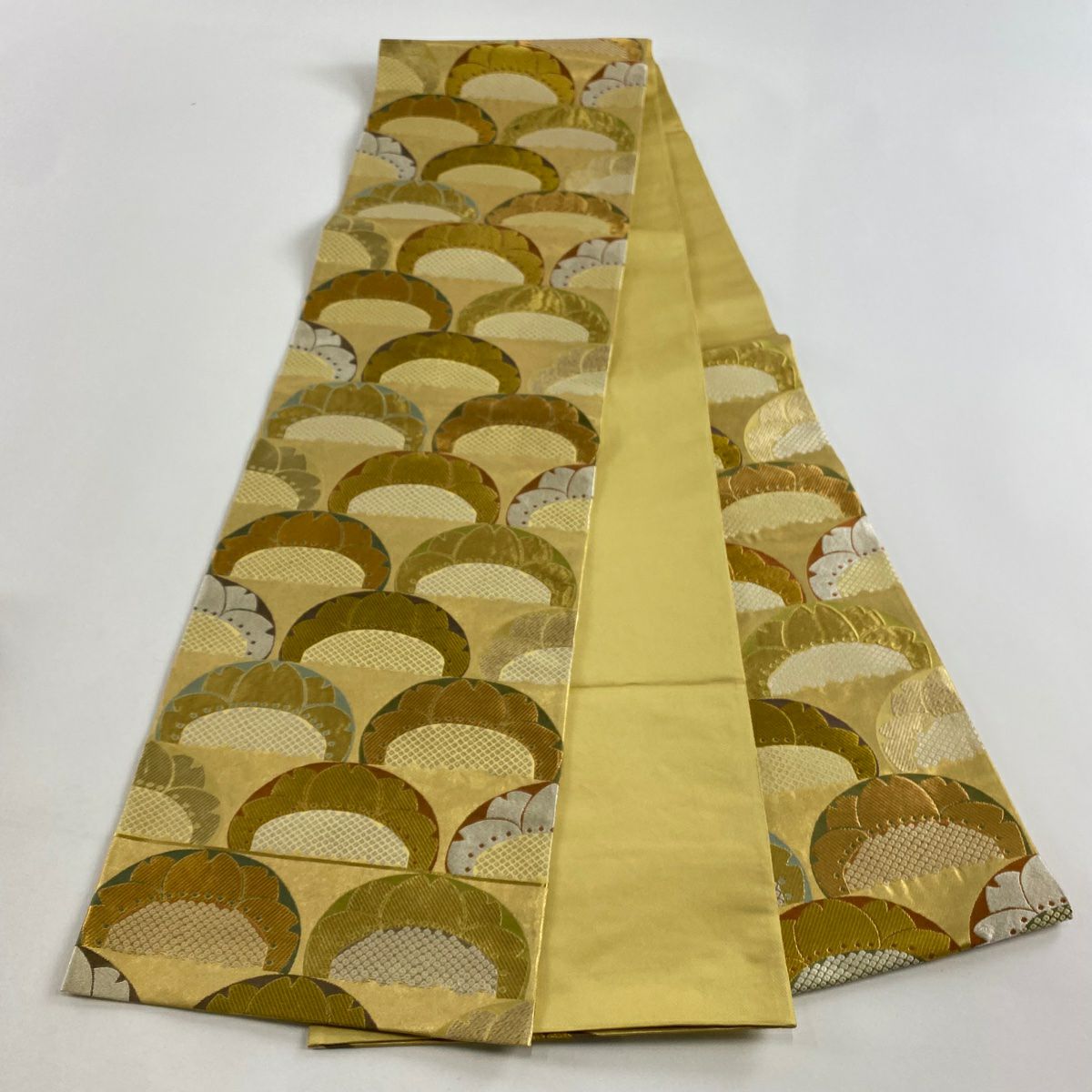 【美品】 袋帶 秀品級 花 疋田 金絲 金金箔 金色 六通 純蠶絲