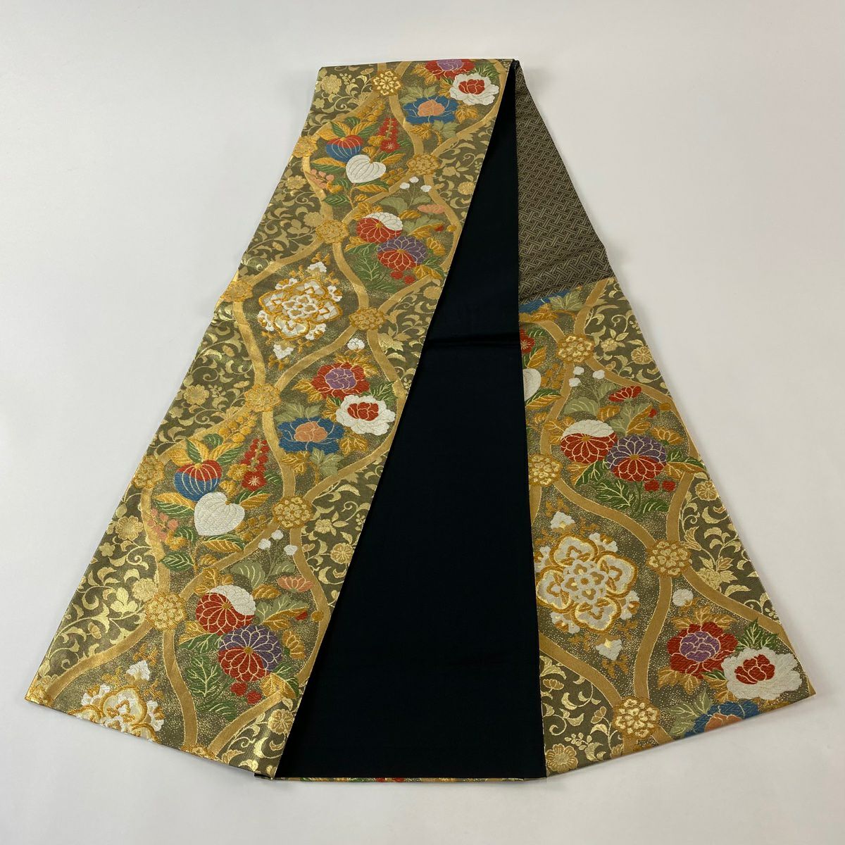 【美品】 袋帶 秀品級 立涌 草花紋 金絲 金金箔 金色 六通 純蠶絲