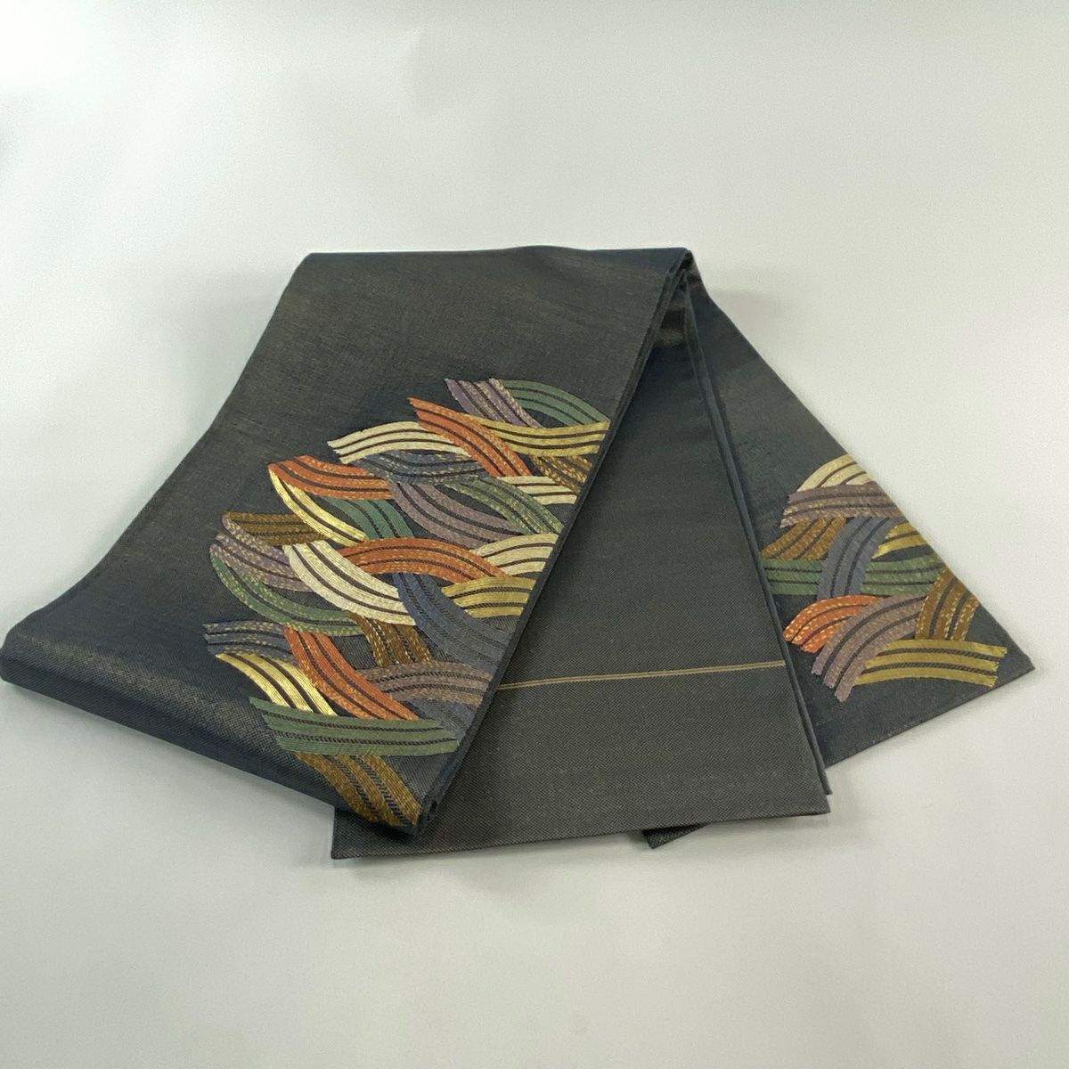 【美品】 袋帶 秀品級 幾何圖案 金絲 深藍色 大鼓圖案 純蠶絲