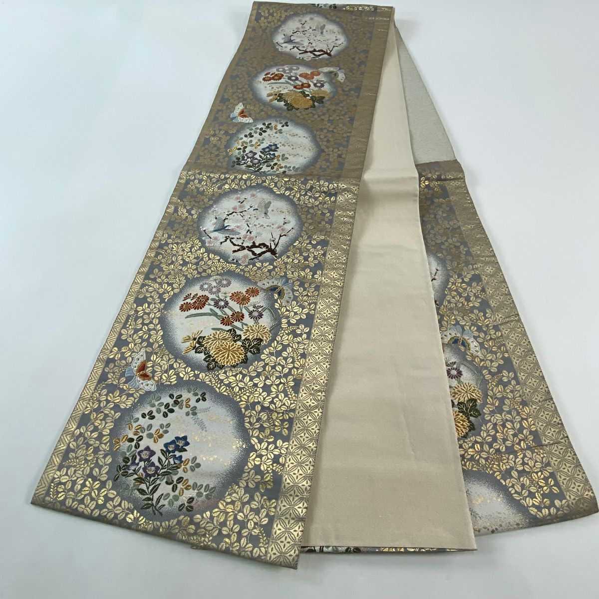 袋帶 秀品級 有落款 纏繞 草花紋 蝶 金絲 金金箔 灰色 六通 純蠶絲