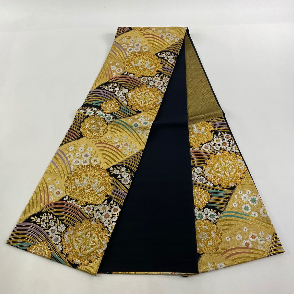 【美品】 袋帶 秀品級 華紋 向鳥 金銀線 金金箔 金色 六通 純蠶絲