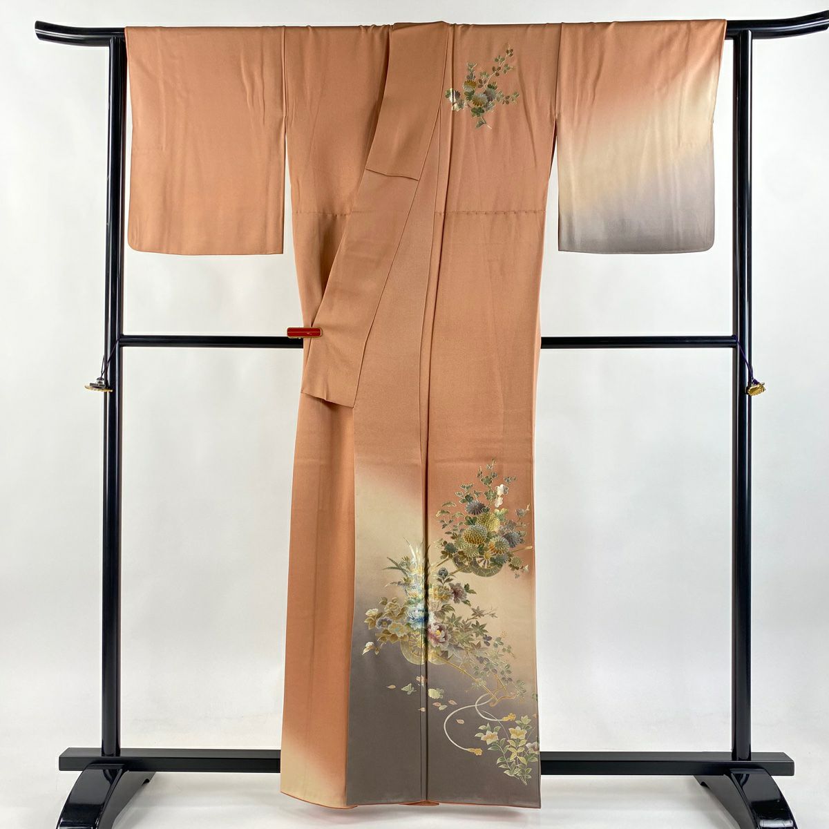 【美品】 付下 身長162cm 袖長64.5cm M 雙層 和田光正 落款 花車 菊花 金銀彩 漸層 粉米色 純蠶絲 逸品級