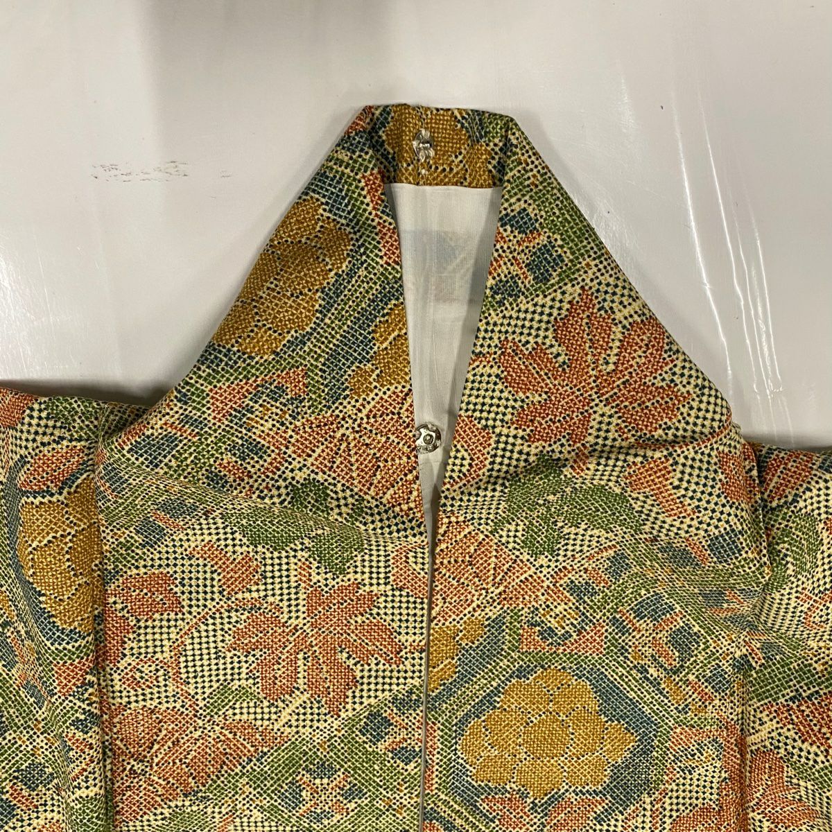 【美品】 小紋 身長157.5cm 袖長64.5cm M 雙層 草花紋紋 薄綠 純蠶絲 優品級