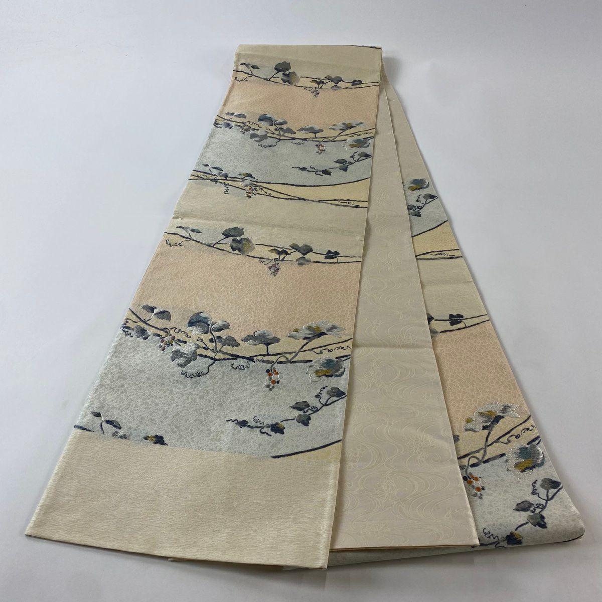 【庫存清倉】 【美品】 袋帶 名品級 葡萄 金絲 刺繡 米色 六通 純蠶絲