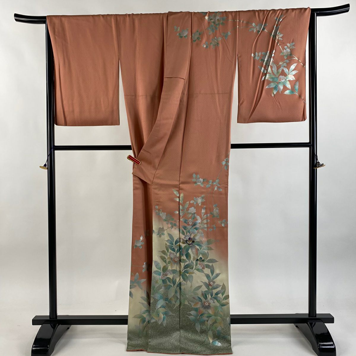 訪問服 身長170cm 袖長68cm L 雙層 藤本隆士 落款 草花紋紋 螺鈿 金銀彩 淺橙色 純蠶絲 逸品級