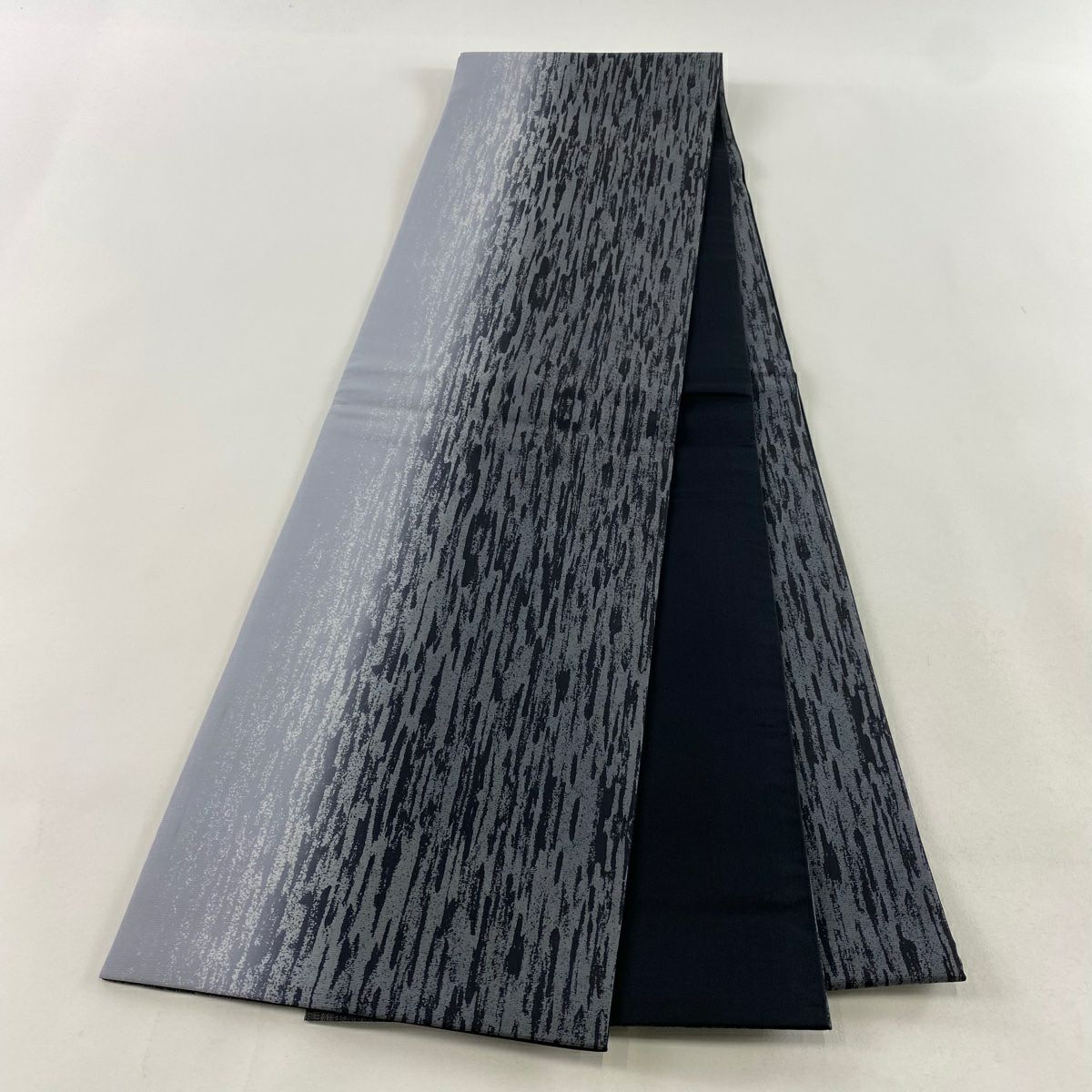 【庫存清倉】 【美品】 袋帶 名品級 幾何學 漸層 灰色 全通 純蠶絲