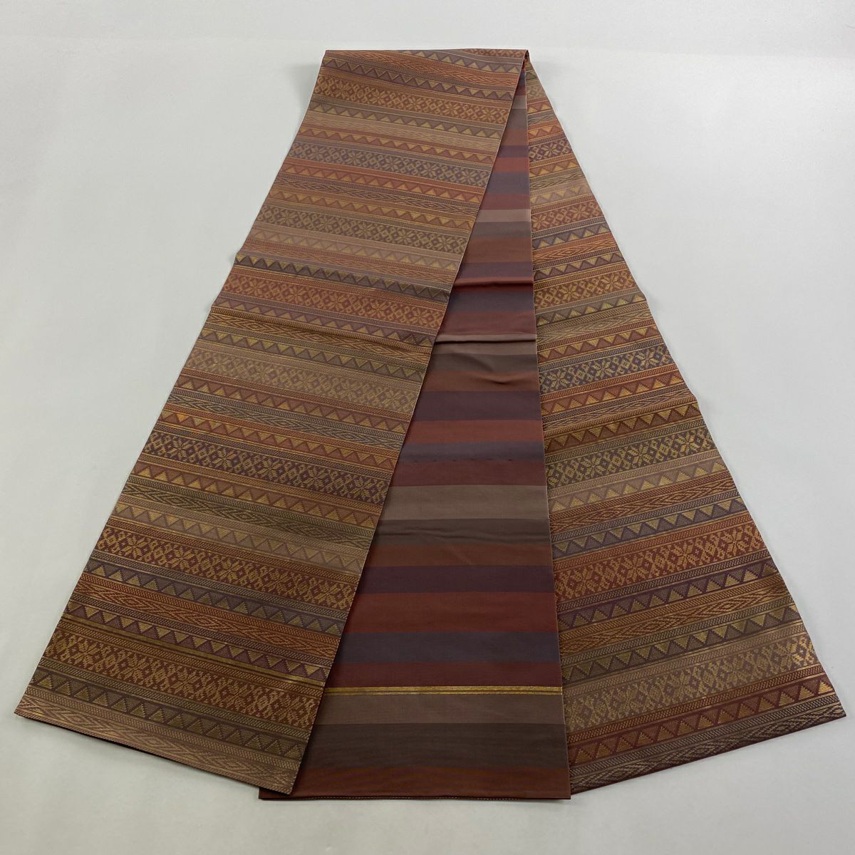【庫存清倉】 【美品】 袋帶 名品級 織悅 落款あり 縞 幾何學圖案 金金箔 紫 全通 純蠶絲
