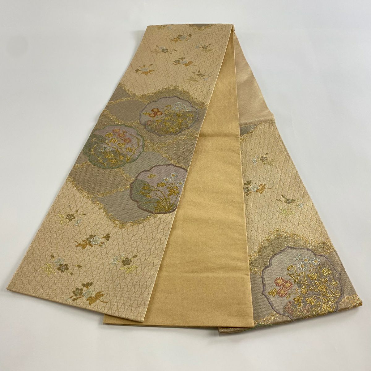【美品】 袋帶 秀品級 菊花 幾何圖案 金絲 金金箔 淺橙 六通 純蠶絲
