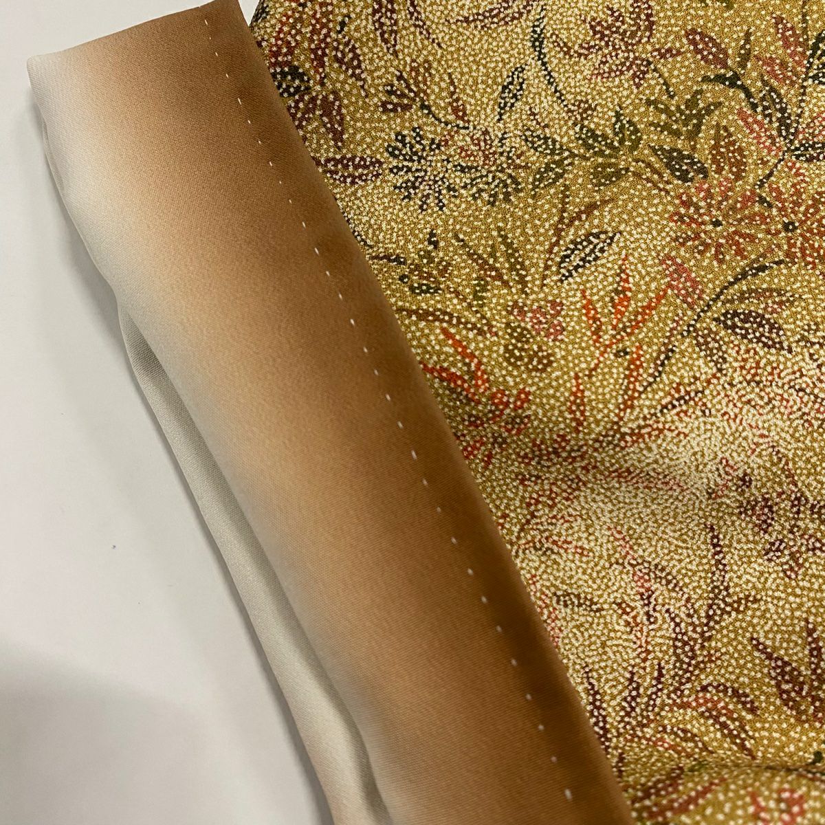 【美品】 小紋 身長153cm 袖長62.5cm S 雙層 草花紋紋 霞 山吹茶 純蠶絲 優品級