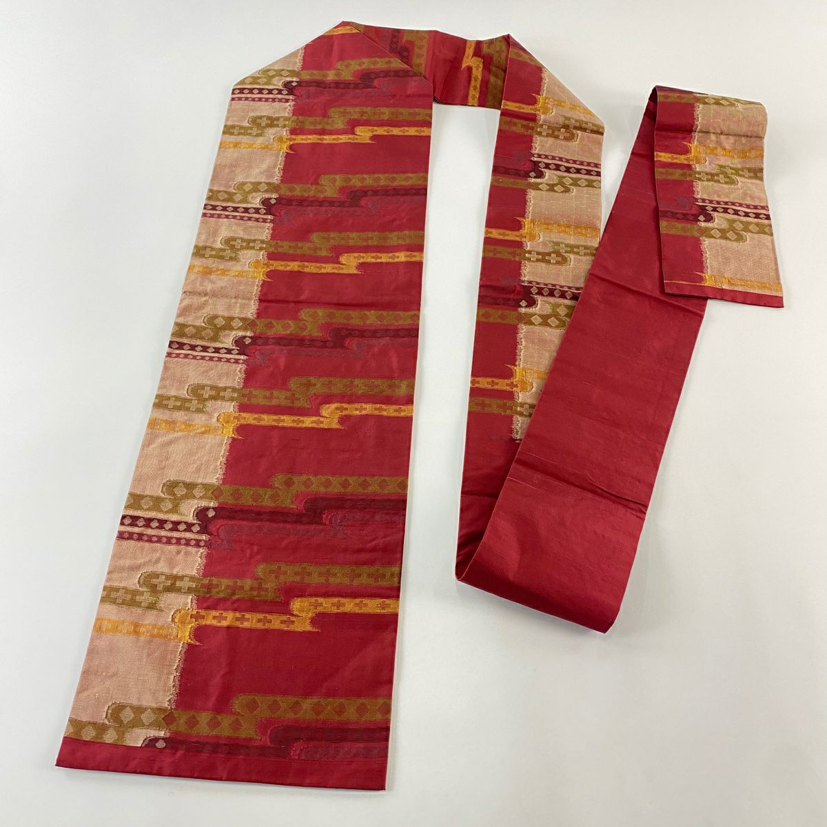 【美品】名古屋帶 優品級 紬織織 幾何學 菱 深紅 純蠶絲