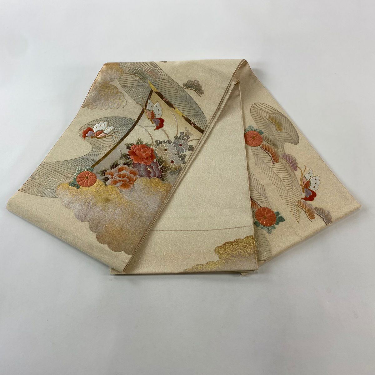 袋帶 秀品級 草花紋紋 蝶 金絲 金銀彩 奶油色 大鼓圖案 純蠶絲