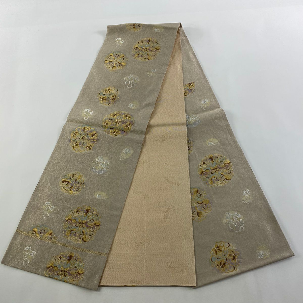 【美品】 袋帶 名品級 華紋 花唐草紋 金銀彩 灰茶 六通 純蠶絲