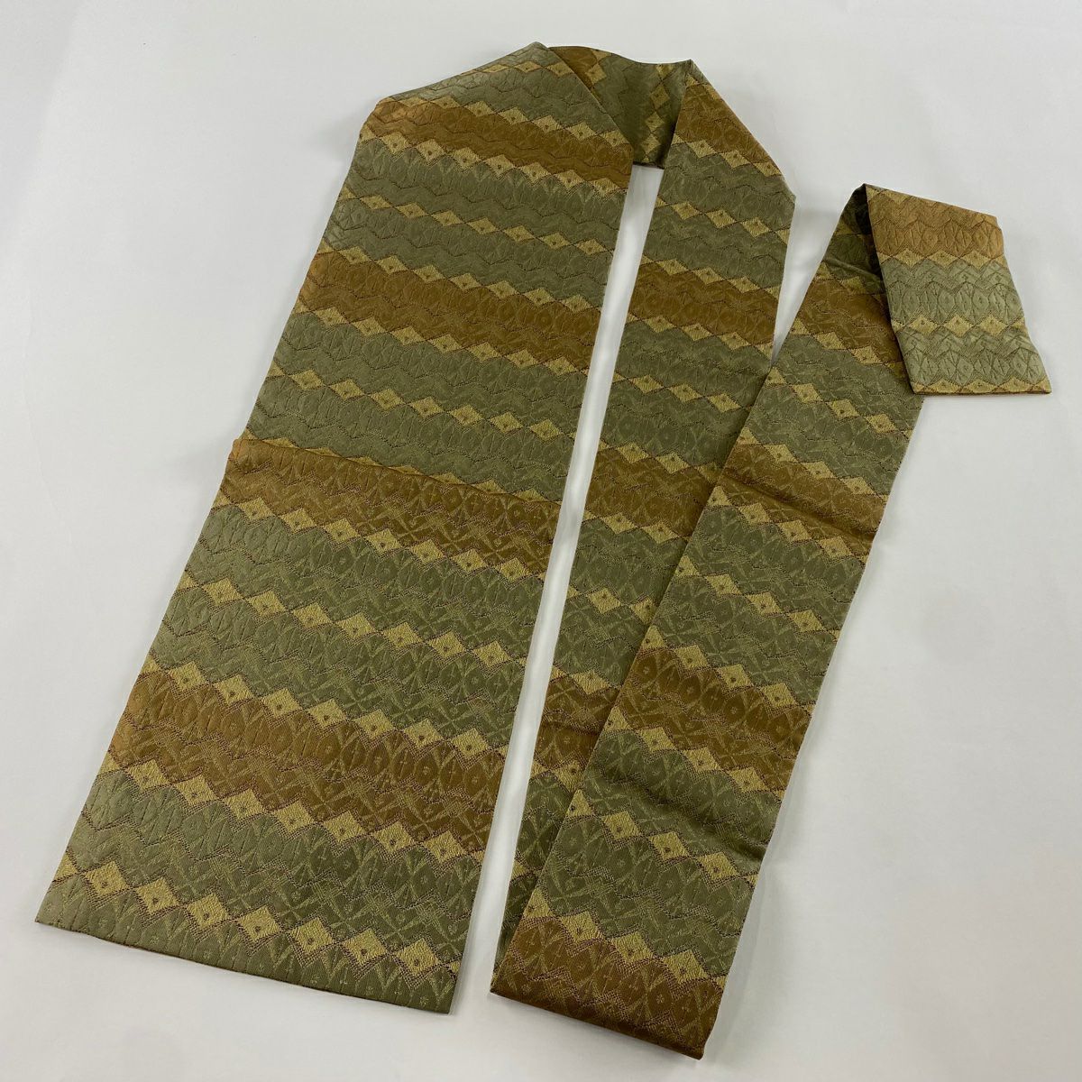 【美品】名古屋帶 秀品級 幾何學 金絲 薄茶 純蠶絲