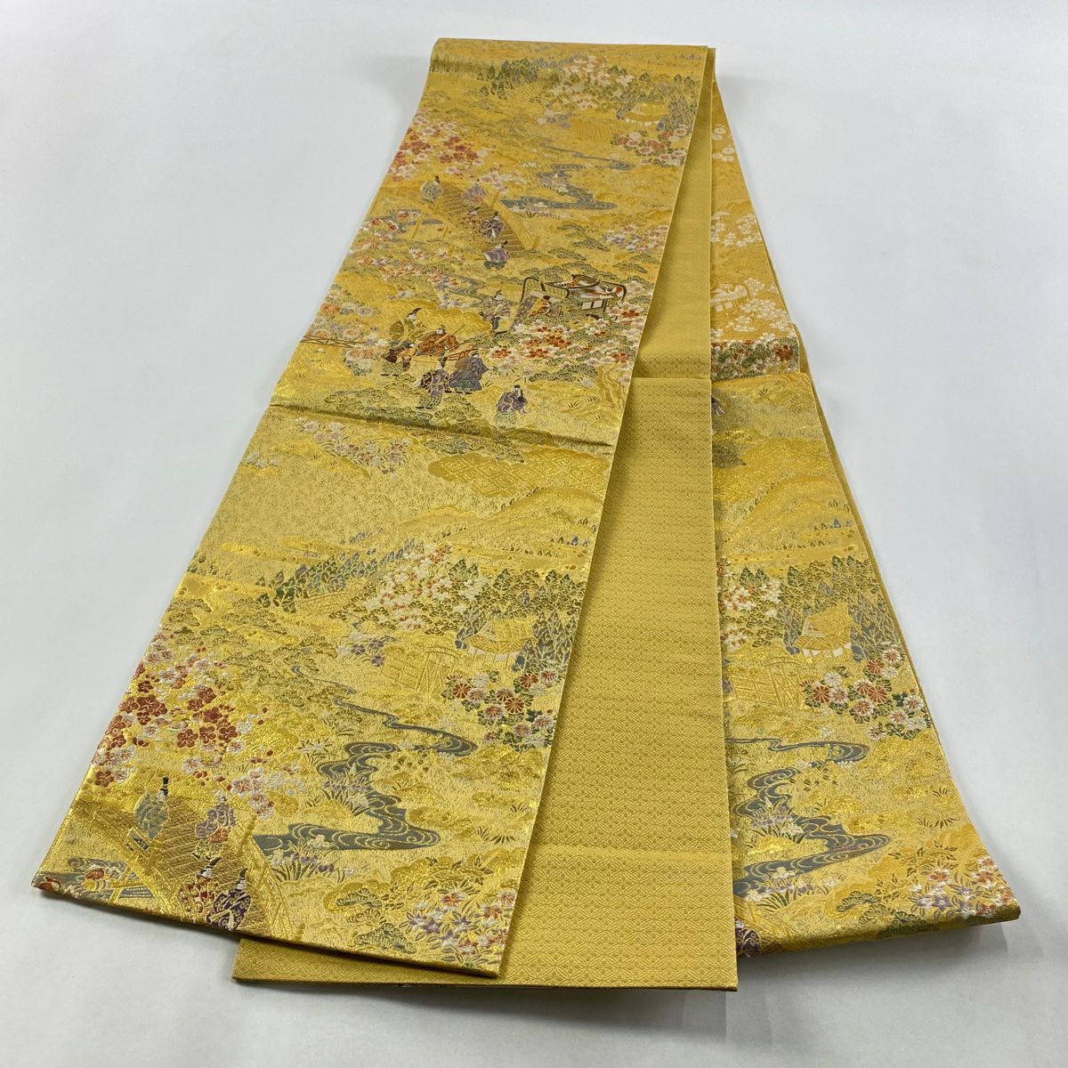 【美品】 袋帶 秀品級 洛中典雅 御所車 人物 金絲 金金箔 金色 六通 純蠶絲