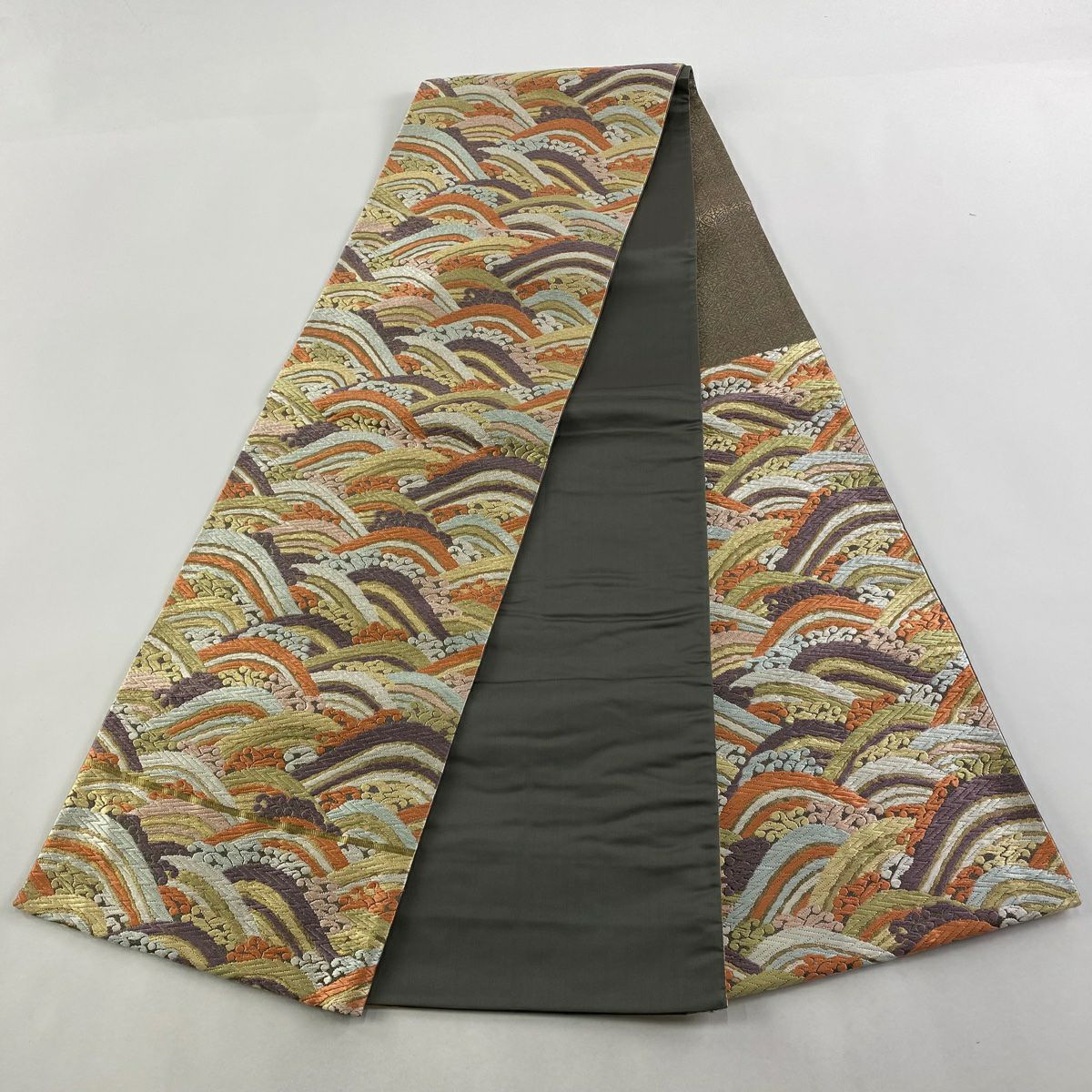 【美品】 袋帶 逸品級 河合美術織物 落款あり 波頭青海波 唐織 金金箔 薄紫 六通 純蠶絲