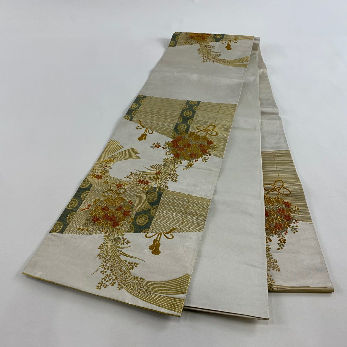 袋帶 秀品級 御簾花束紋 金絲 刺繡 灰白 お太鼓圖案 純蠶絲