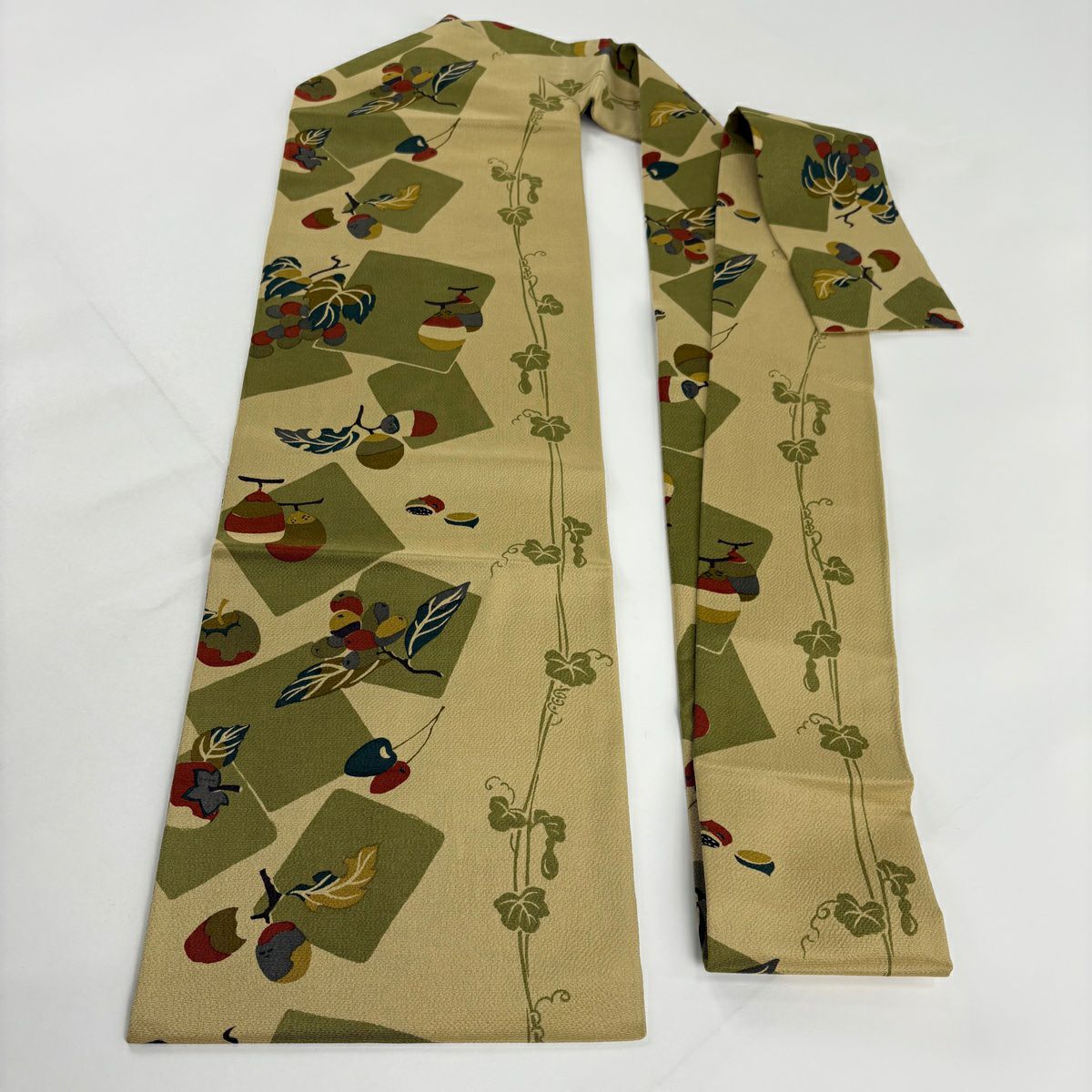 【美品】 名古屋帶 秀品級 生物 色紙 縮緬 米色 純蠶絲