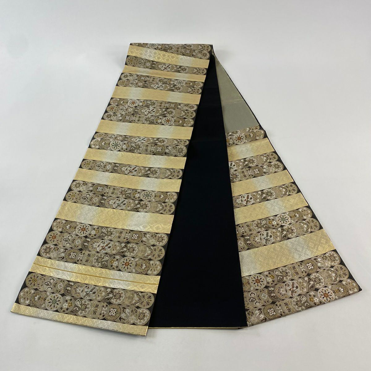 【美品】 袋帶 秀品級 段紋 圓文 金絲 金金箔 焦茶 六通 純蠶絲