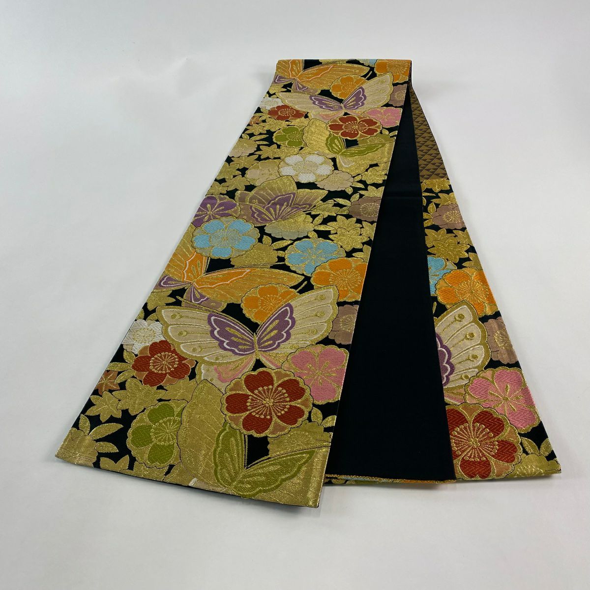 【美品】 袋帶 名品級 蝶 櫻花 金糸 刺繡 黑 六通 純蠶絲