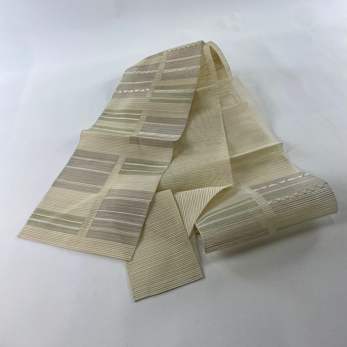 【美品】名古屋帶 秀品級 夏帶 八寸名古屋帶 松樹葉仕立 雜紋 四角 金絲 銀絲 奶油色 純蠶絲