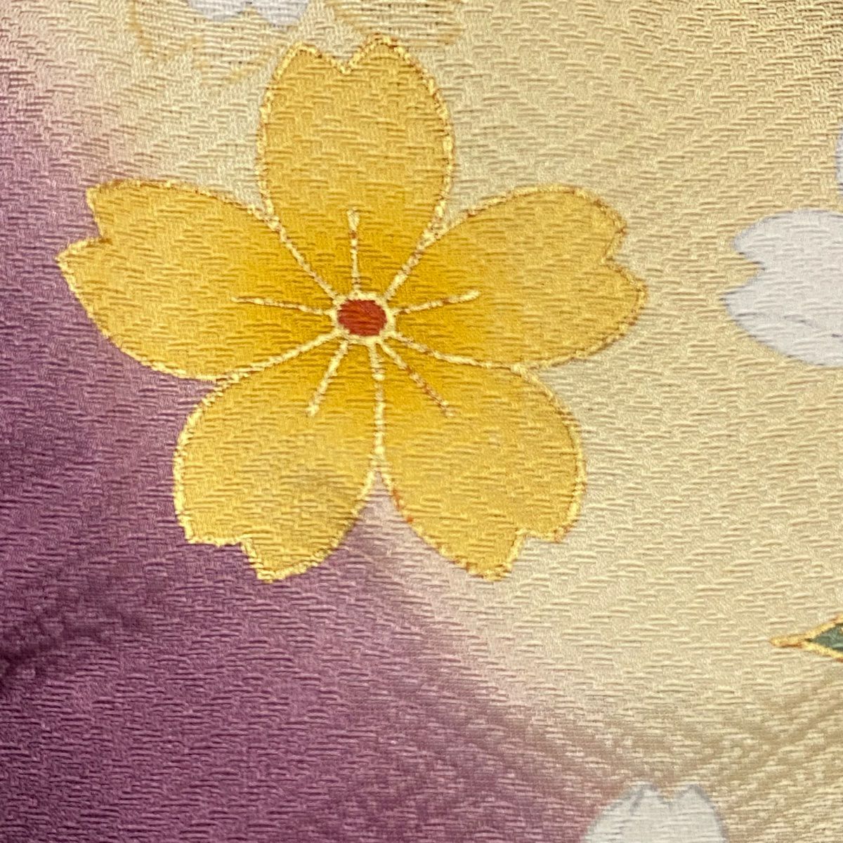 【美品】振袖禮服 身長166cm 袖長68.5cm L 雙層櫻花瓣金彩裝飾染分濃粉紅純蠶絲名品級