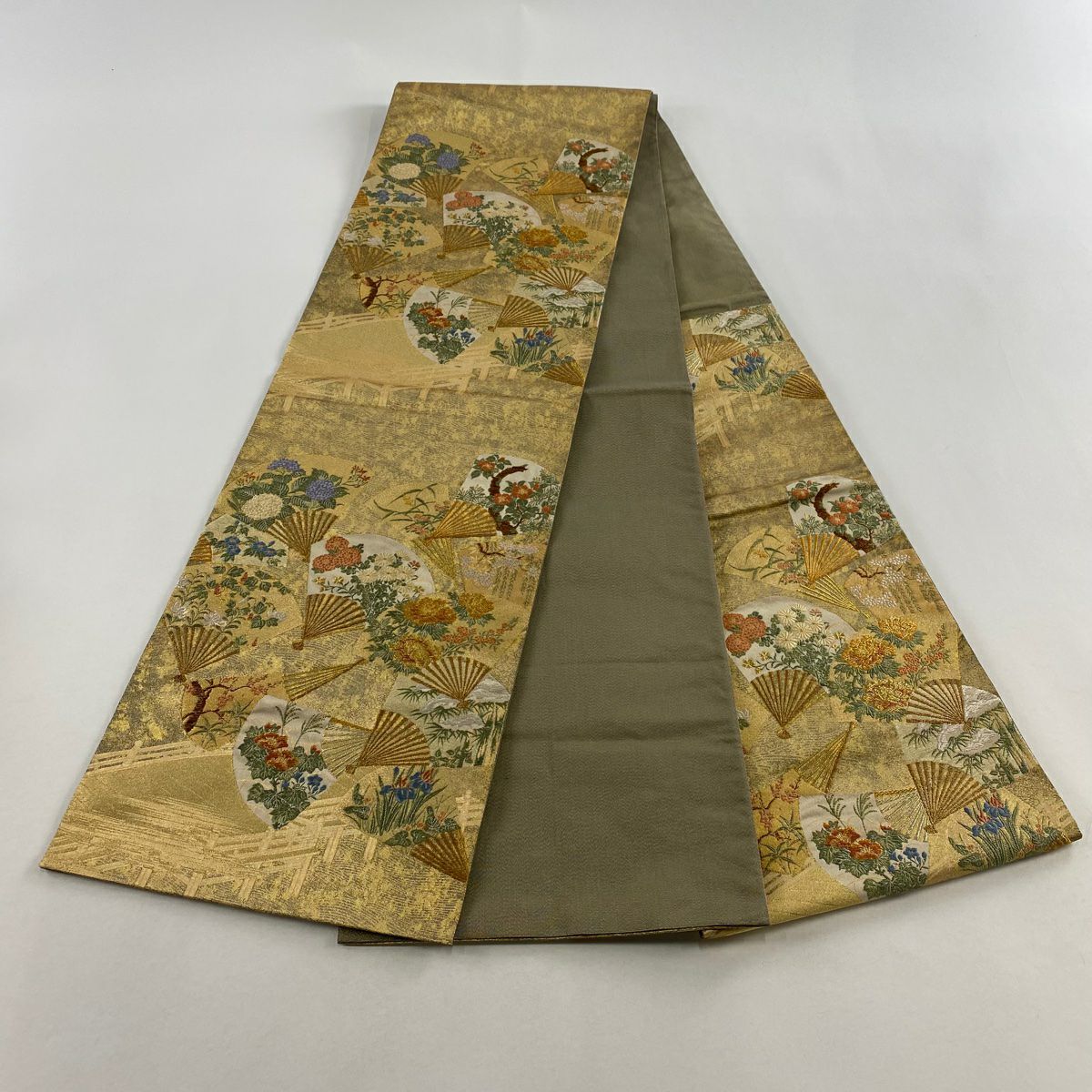 【美品】 袋帶 秀品級 扇子 草花紋 金絲 金金箔 金色 六通 純蠶絲