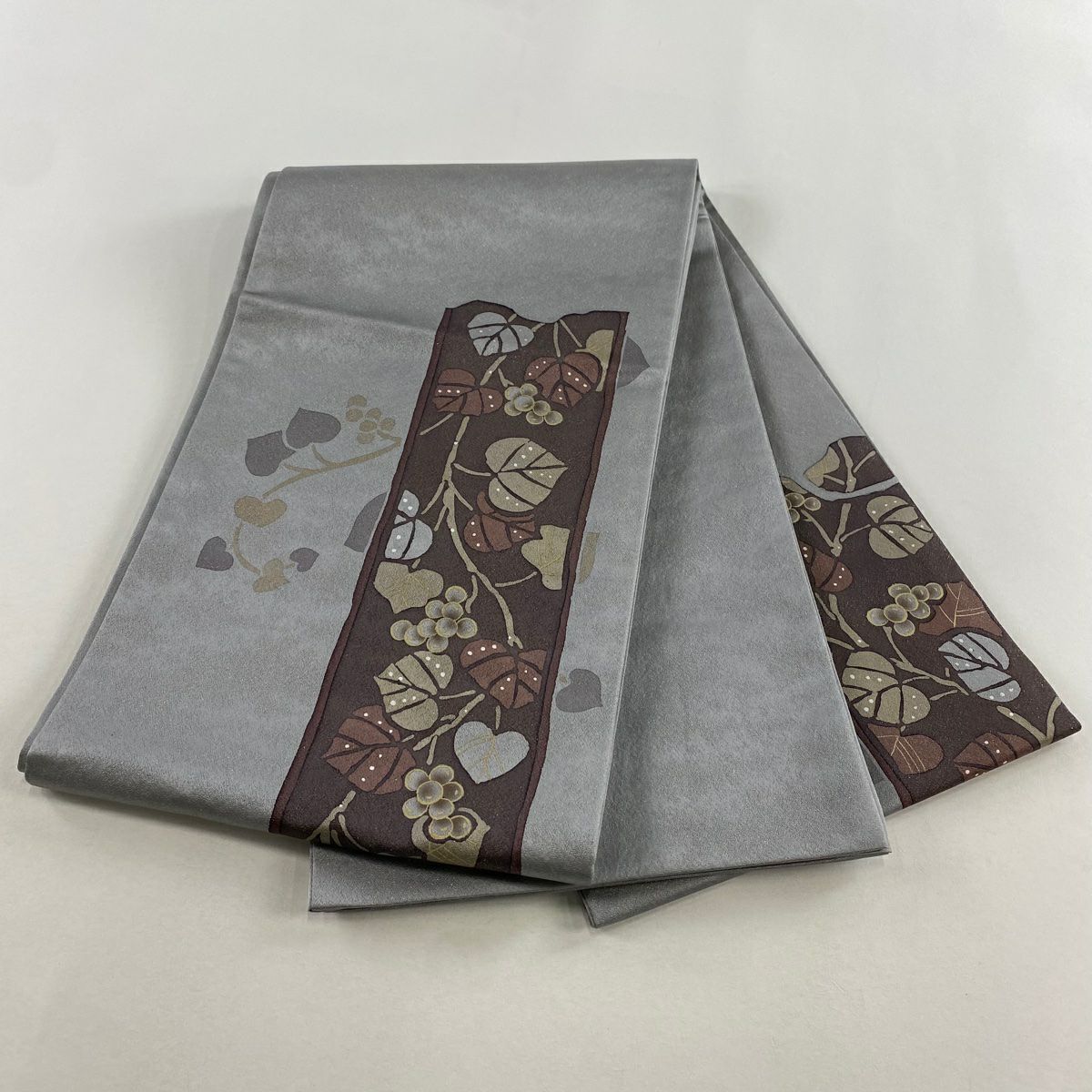 【美品】 袋帶 秀品級 葉 實 金銀彩 灰 深藍色 お太鼓圖案 純蠶絲