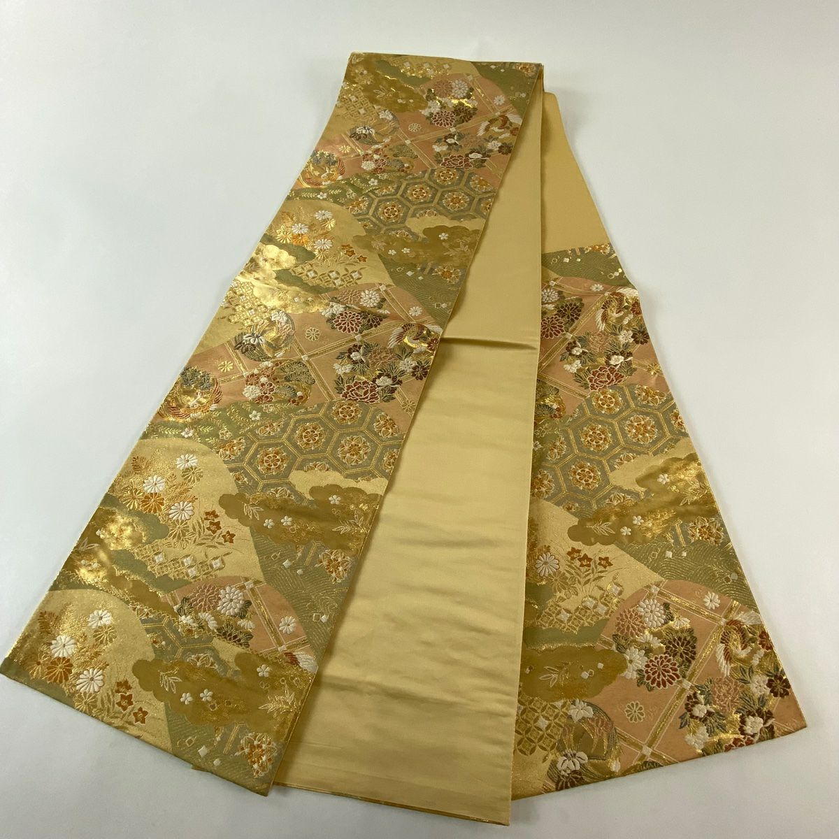 【美品】 袋帶 秀品級 花丸紋 雲紋 金絲 金金箔 金 六通 純蠶絲