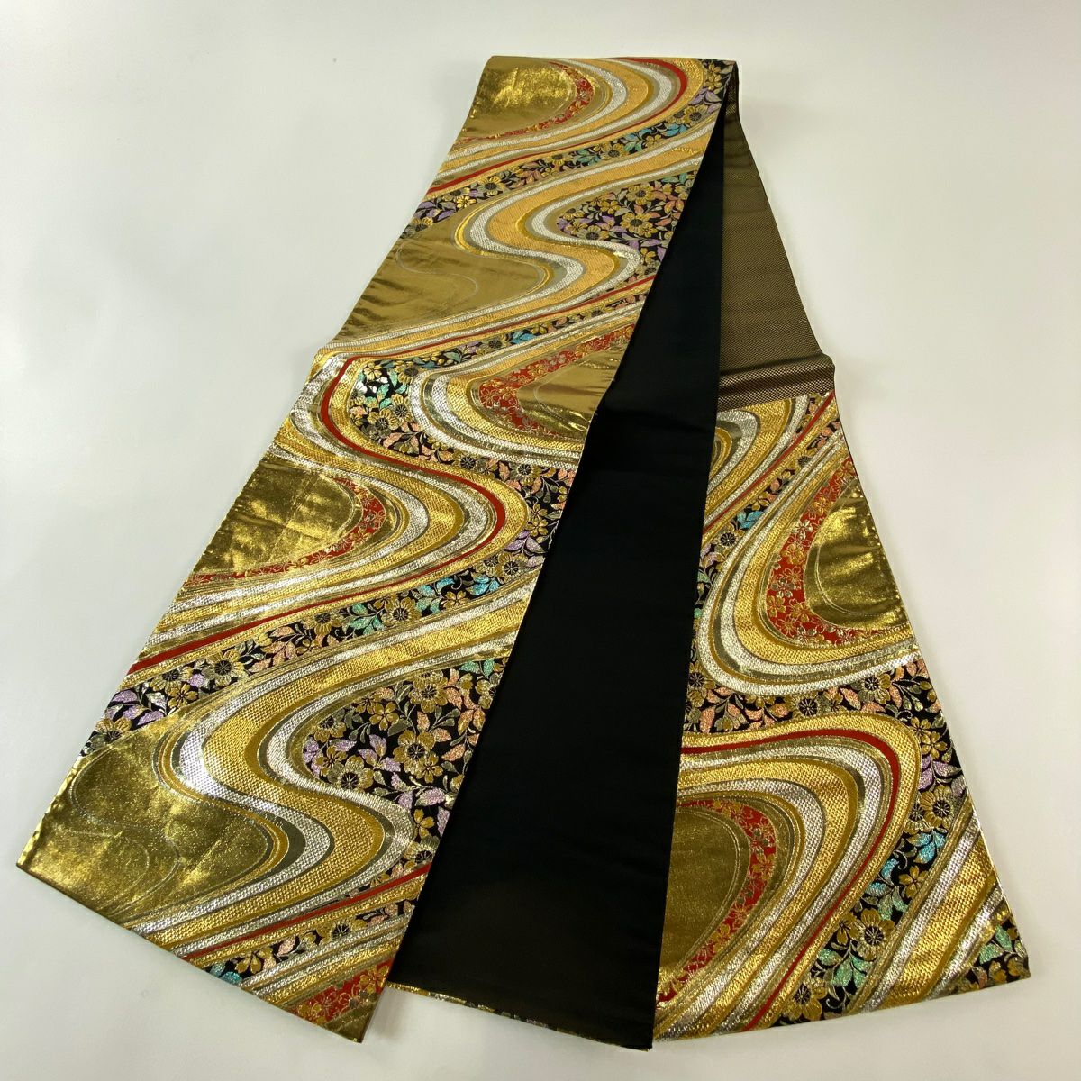 【美品】 袋帶 秀品級 草花紋紋 波 金絲 金金箔 金色 六通 純蠶絲