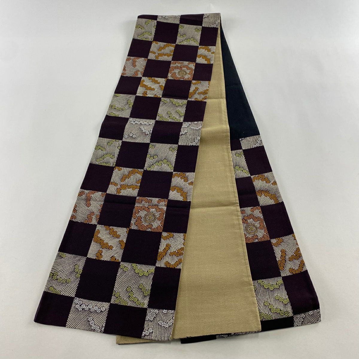 【美品】 袋帶 秀品級 變形市松樹 花 金絲 濃紫 六通 純蠶絲