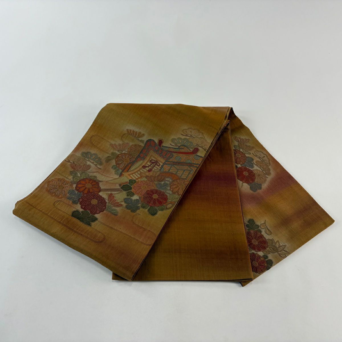 【美品】 袋帶 秀品級 紬織織 菊花 御所車 汕頭刺繡 山吹茶 藍帶圖案 純蠶絲