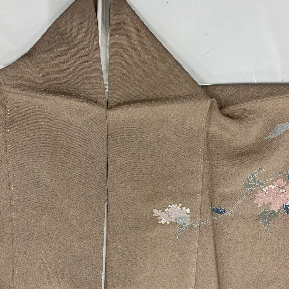 訪問服 身長156cm 袖長64.5cm M 雙層 落款 草花紋 花瓣 漸層 茶 純蠶絲 秀品級 一つ紋