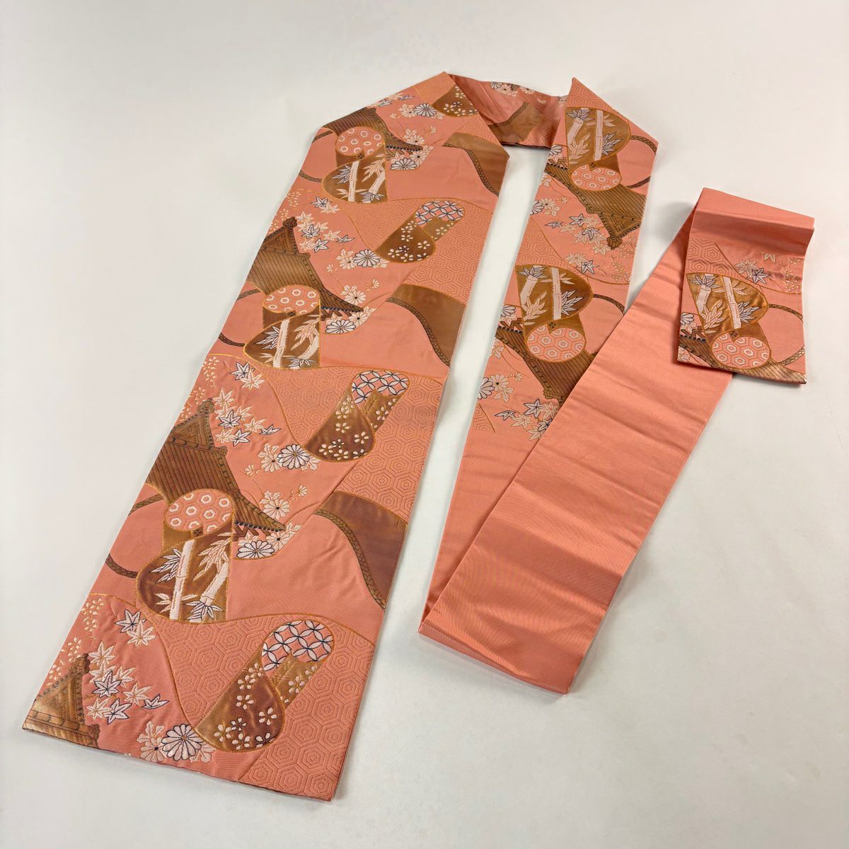 【美品】 名古屋帶 優品級 建築 草花紋紋 金糸 金金箔 粉紅 純蠶絲